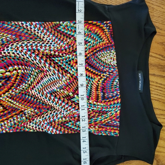 Softworks medium sleeveless dress. - Picture 8 of 9